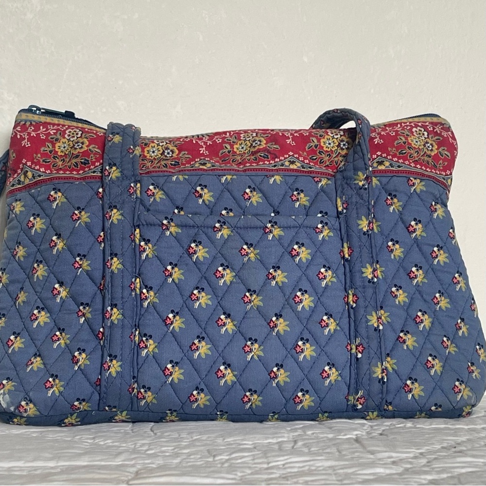 Vera Bradley Floral Quilted Blue Shoulder Bag - Picture 5 of 10